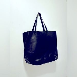 Madewell transport tote- black leather
